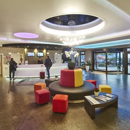 Kyriad Prestige Lyon Est - Saint Priest Eurexpo Hotel&SPA-3